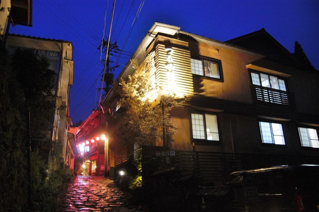 Ryokan Tsuruya Intaku Yufu Exterior photo